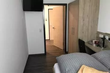 Kraftwerk Relax Motel