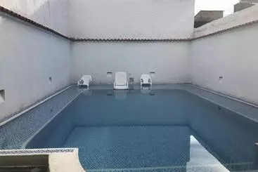 Hotel Imaru
