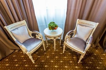 هتل Golden Mir & Spa