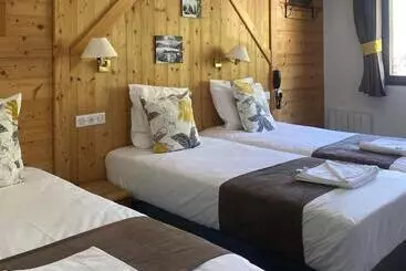 Szálloda Hôtel Club Les Carrettes