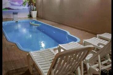 هتل Pousada Recanto Do Cowboy