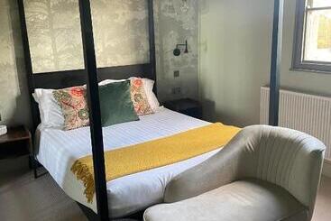 צימר The Hostelrie At Goodrich