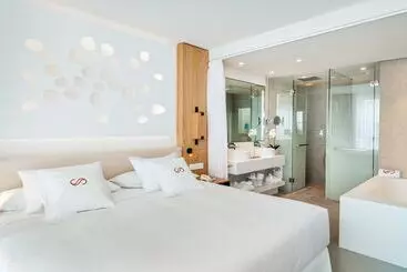 Hôtel Royal Hideaway Corales Suites