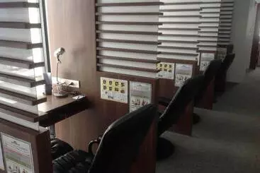 Internet Comic Café Yomihoo   Adults Only   Hostel