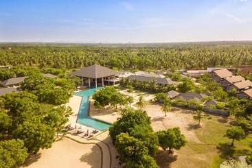 酒店 Sunrise By Jetwing