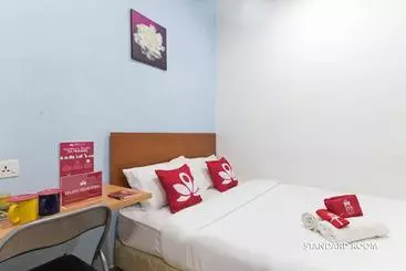 ホテル Zen Rooms Colour