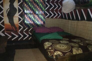 هاستل Red Rocks Rwanda Guesthouse & Campsite