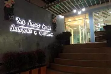 ホテル Sea Breeze Resort