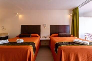 Hotel Kay Adults Only