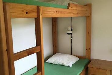 הוסטל Grinda Stugby Och Sea Lodge Pensionat Med Kost & Logi