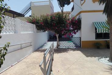 Hotel Hostal Villa Mercedes