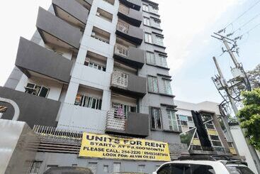 Hotel Reddoorz Plus At Banawe Quezon City