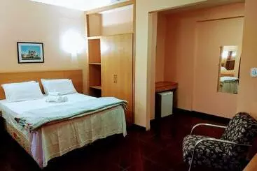 Hotel Max Mazza