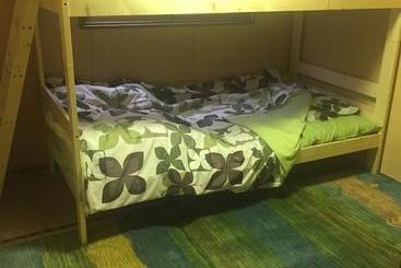 הוסטל Yumin Backpacker S