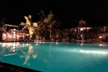 Hotell 4 U Saliya Garden