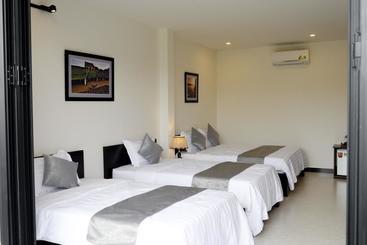 酒店 La Me Villa Hoi An