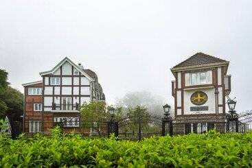 Hotel Winchester Little England