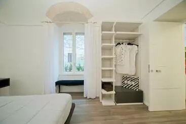 ベッドアンドブレックファースト Sotrani