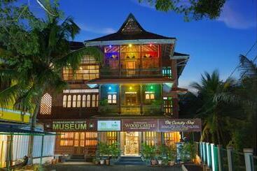 Hotel Kumarakom Wood Castle Serviced Appartments