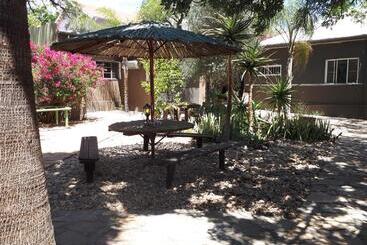 تختخواب و صبحانه Puccini House