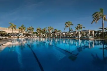 هتل Turtle Bay