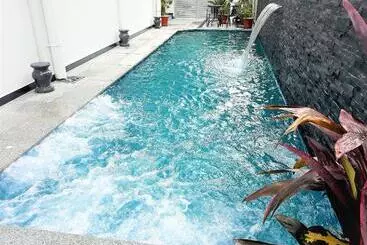 ホテル Darwin City