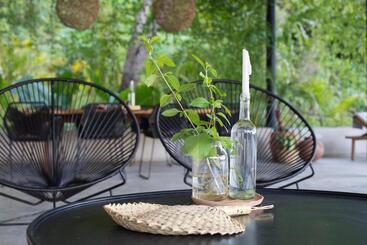 هتل Mint Santa Teresa Adults Only