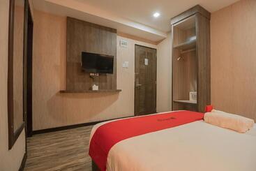 Paragon Nagoya Hotel Batam