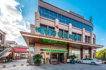 Отель Greentree Inn Nantong University Industrial Expo City Express