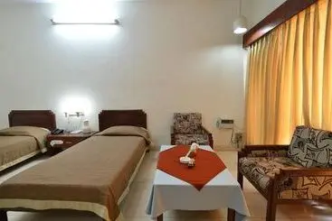 Hotel Skylark Tourist Resort Panipat