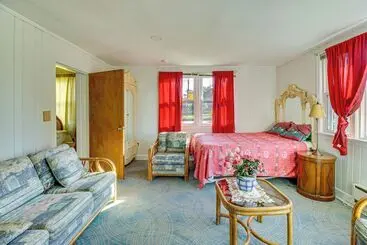 コテージ Dc Area Home: 1 Mi To Light Rail!