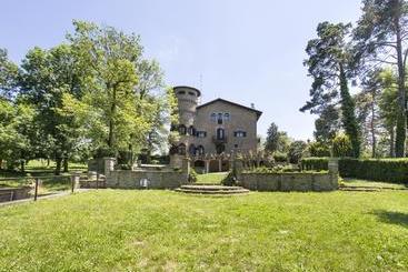 Alberg Santa Maria Del Roure