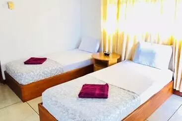 Trip N Chill Hostels Colombo Airport