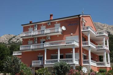 Отель Pension Antonia