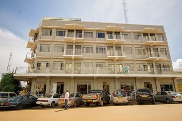 Mwana Highway Hotel Iganga