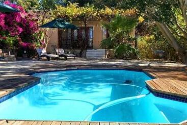 Hotel Darling Lodge Guest House