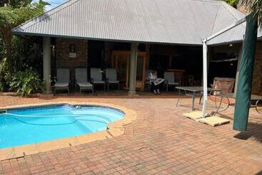 Hotell Goodey's Guesthouse