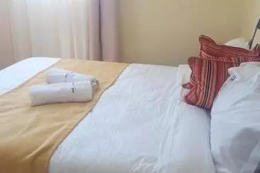 Otel Davis Court Nyeri