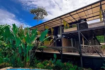 Suites Casa Colibrí