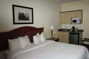 Trend Mountain Hotel & Conference Centre