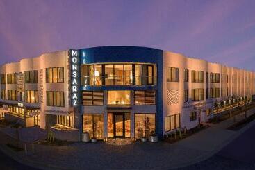 ホテル The Monsaraz San Diego, Tapestry Collection By Hilton