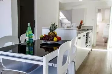 ホテル Nemira Sunny Apartments