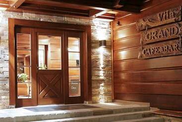 ホテル Vila Grand