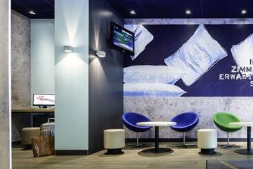 Отель Ibis Budget Zaragoza