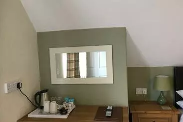 Hotel Tranmere House