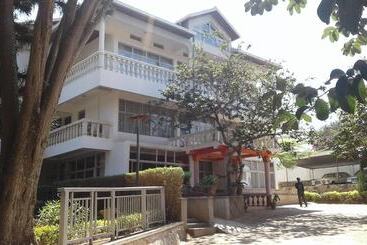 Zenith Hotel Kigali