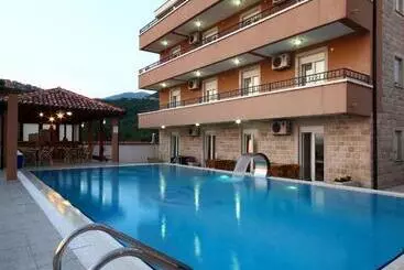 Turistihuoneistot Apartments Grand