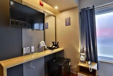Hotel Ezstay Nampo