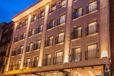 Hotel Mukarnas Taksim