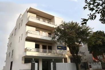 Treebo Trend Hotel Daffodils